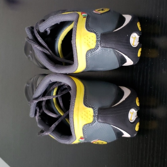Puma Ferrari driving shoes sz.9 Pre-owned. Gray & black. good condition - Picture 2 of 12